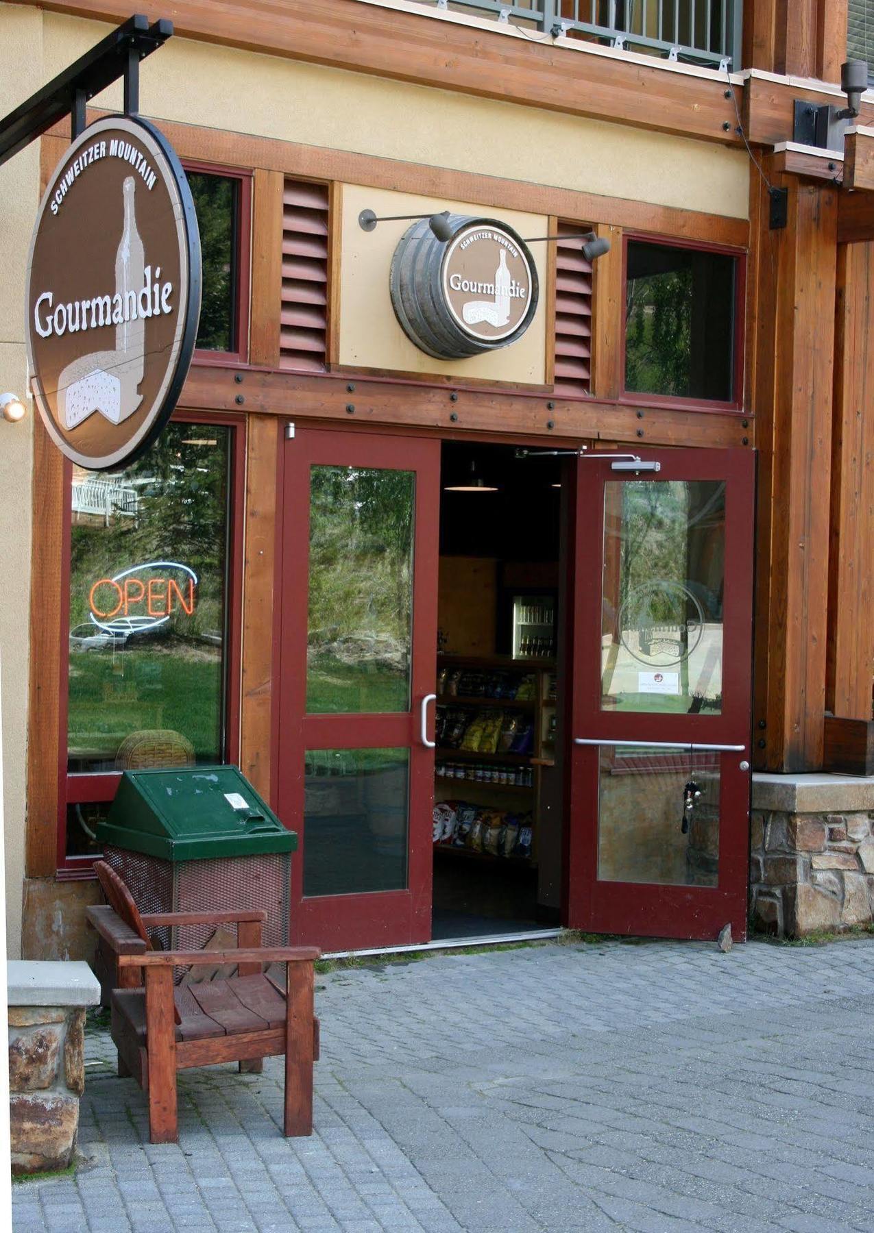 Schweitzer Mountain Resort White Pine Lodge Sandpoint Bagian luar foto